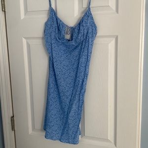 Cottony Candy LA dress, size medium, spring/summertime, straight fit